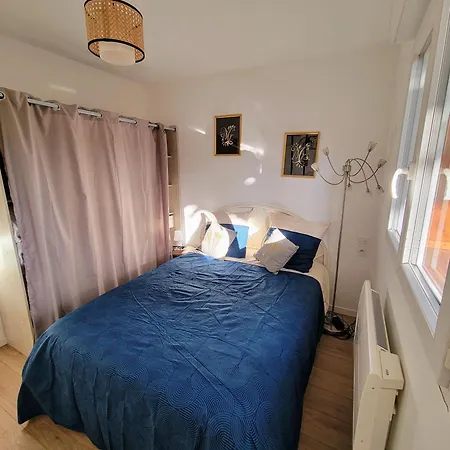 Jolie Dependance Au Fond Du Jardin Apartament *